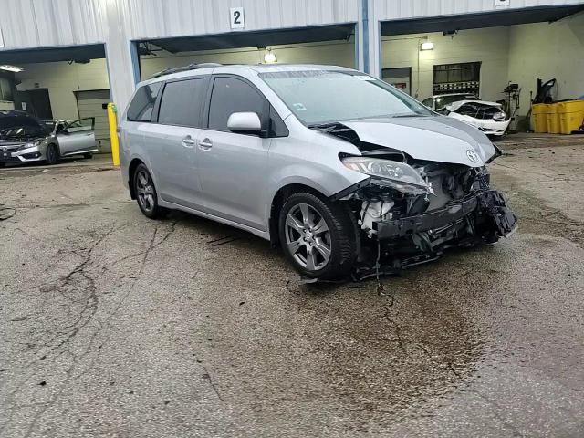 Toyota Sienna 2017
