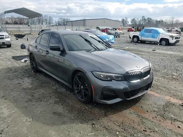 BMW Series 3 2022