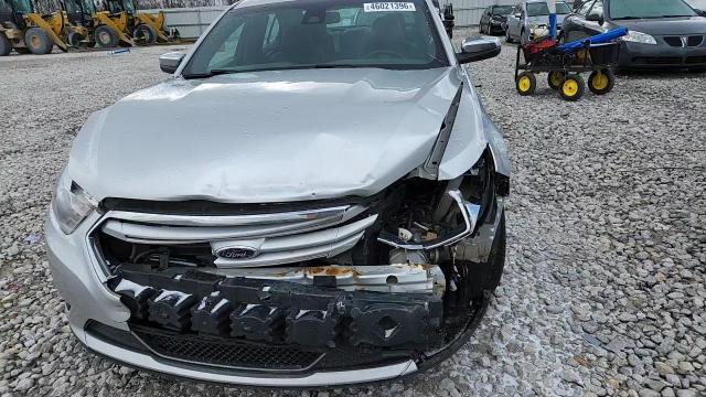 Ford Taurus 2015