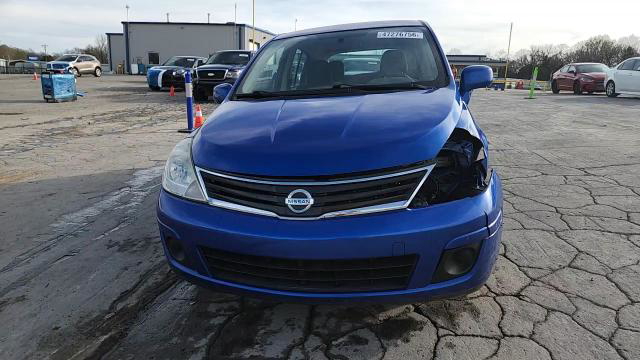 Nissan Versa 2012
