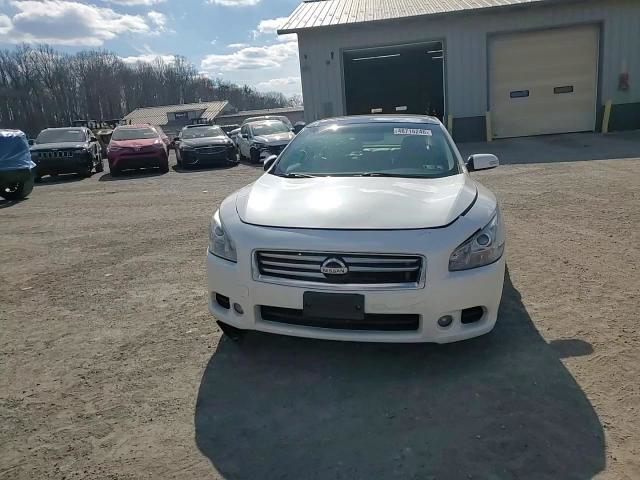 Nissan Maxima 2013