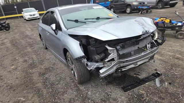 Subaru Legacy 2016