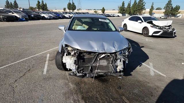 Lexus CT 2014
