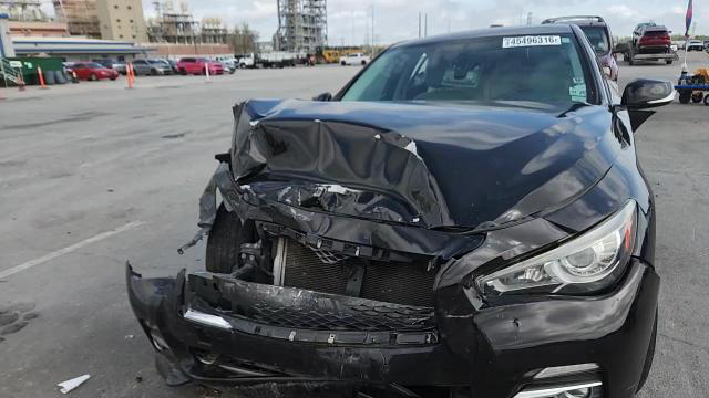 Infiniti Q50 2015