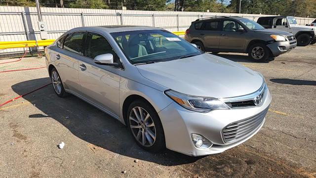 Toyota Avalon 2013