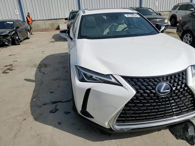 Lexus UX 2020