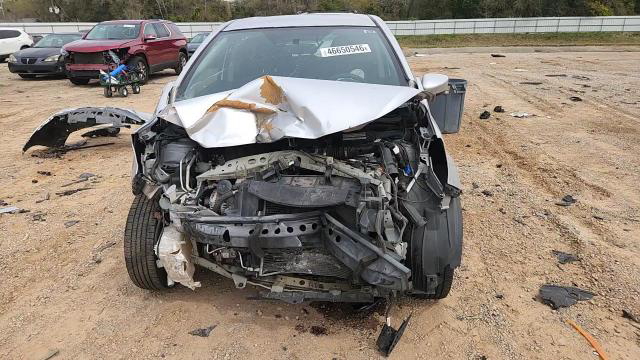 Nissan Versa 2015