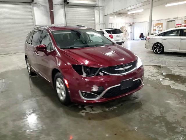 Chrysler Pacifica 2017