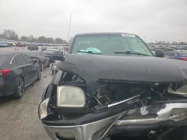 Toyota Tundra 2002