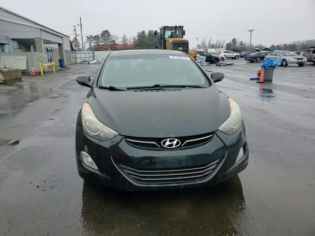 Hyundai Elantra 2012
