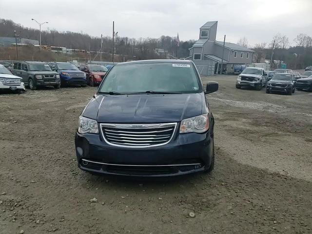 Chrysler Voyager 2015
