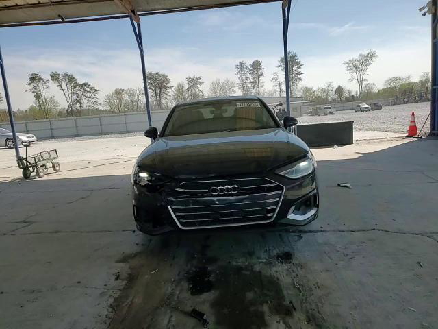 Audi A4 2021
