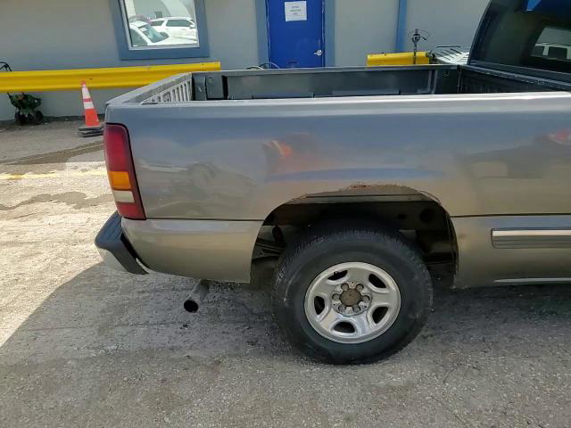 Chevrolet Silverado 2001