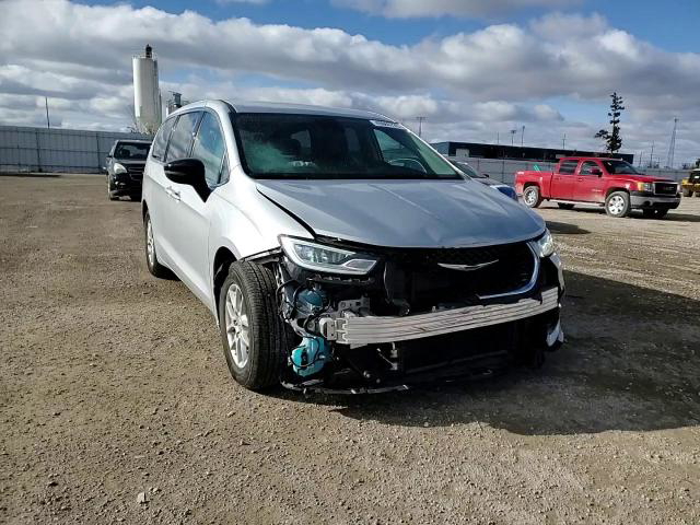 Chrysler Pacifica 2024