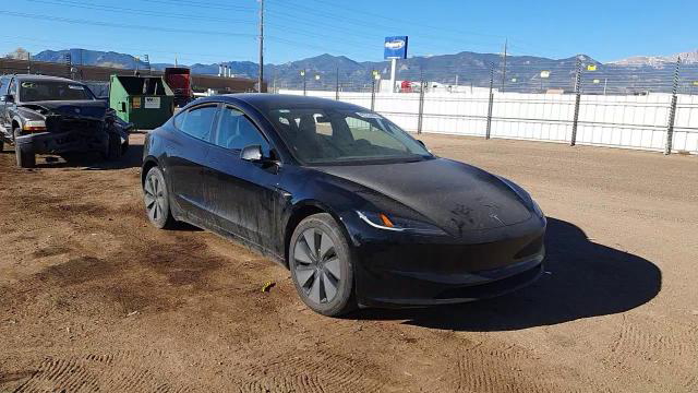 Tesla Model 3 2025