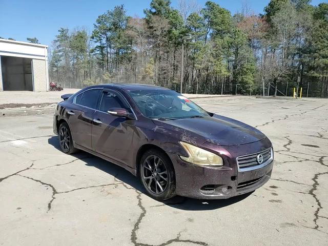 Nissan Maxima 2014