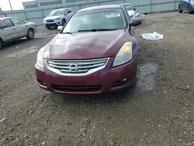 Nissan Altima 2012