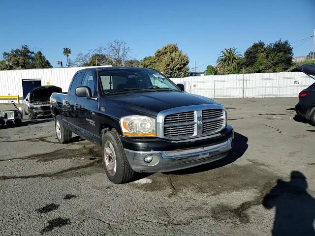 Dodge RAM 2006