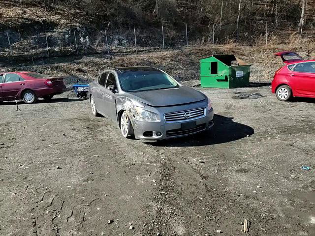 Nissan Maxima 2014