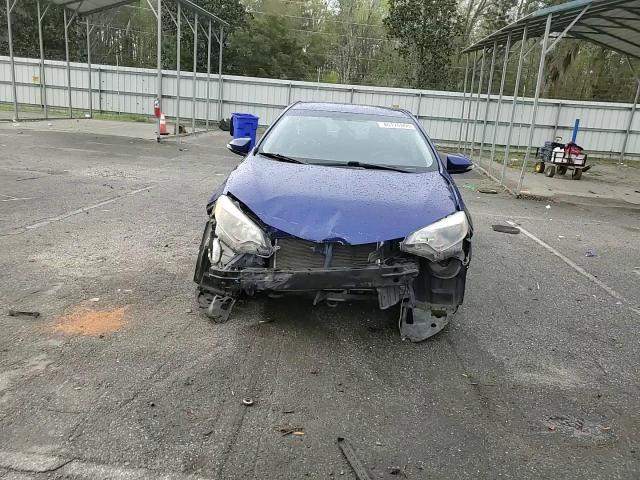 Toyota Corolla 2015