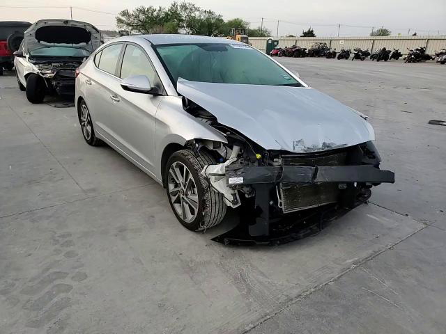 Hyundai Elantra 2018
