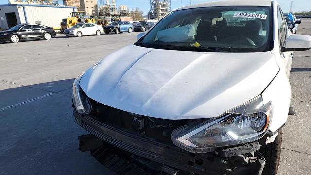 Nissan Sentra 2018