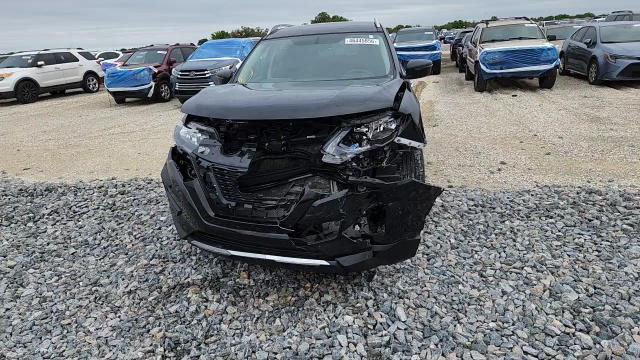 Nissan Rogue 2018