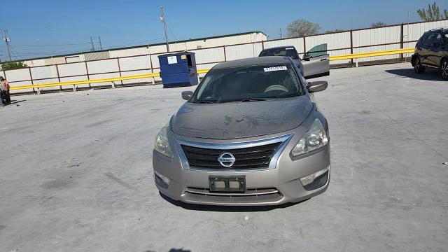 Nissan Altima 2014