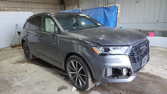 Audi Q7 2021