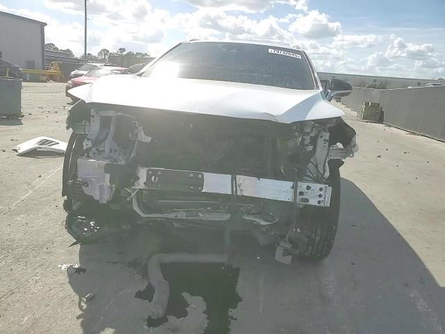 Lexus RX 2022