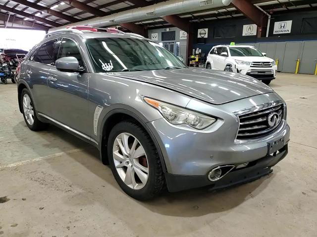 Infiniti FX 2012