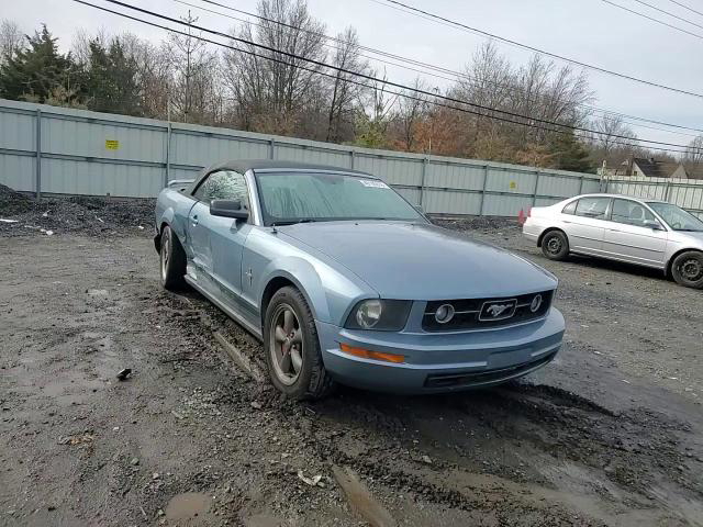 Ford Mustang 2006