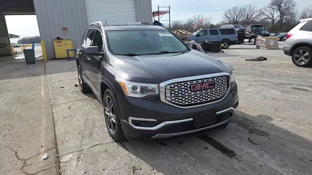 GMC Acadia 2017