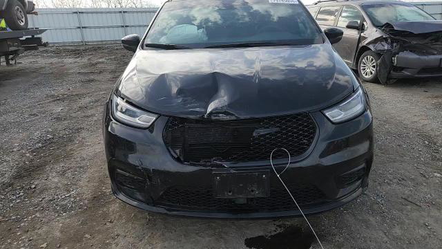 Chrysler Pacifica 2023