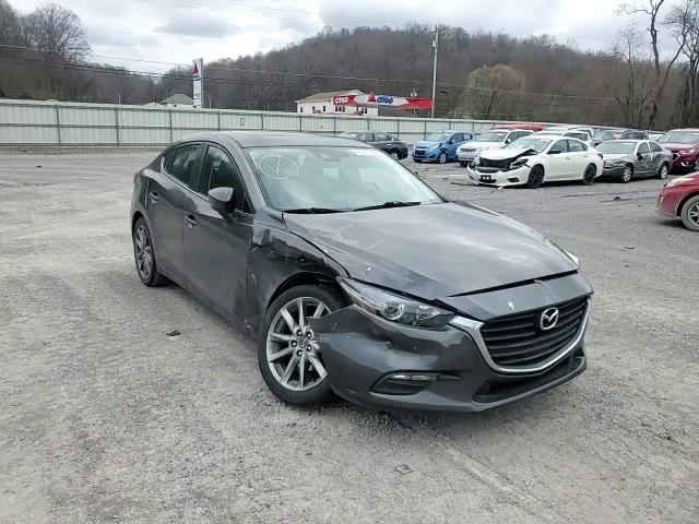Mazda 3 2018