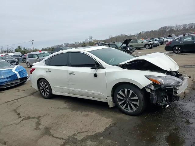 Nissan Altima 2017