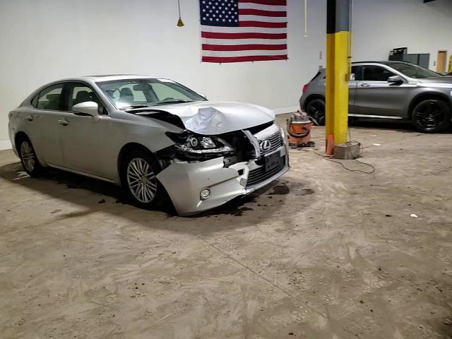 Lexus ES 2015