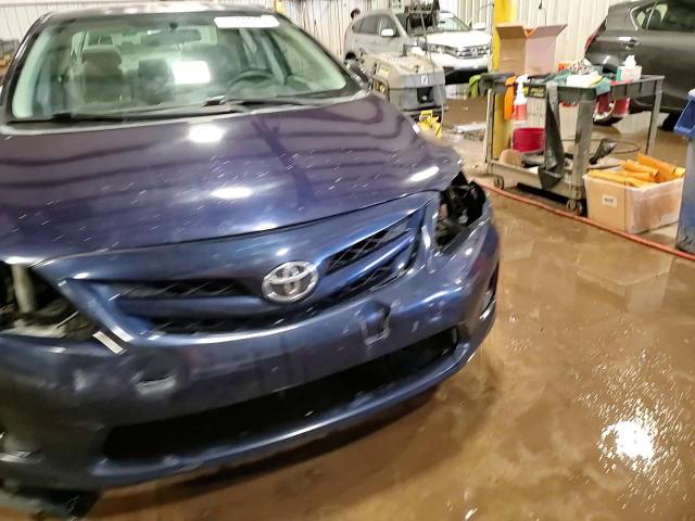 Toyota Corolla 2012