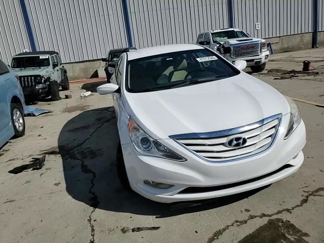Hyundai Sonata 2013