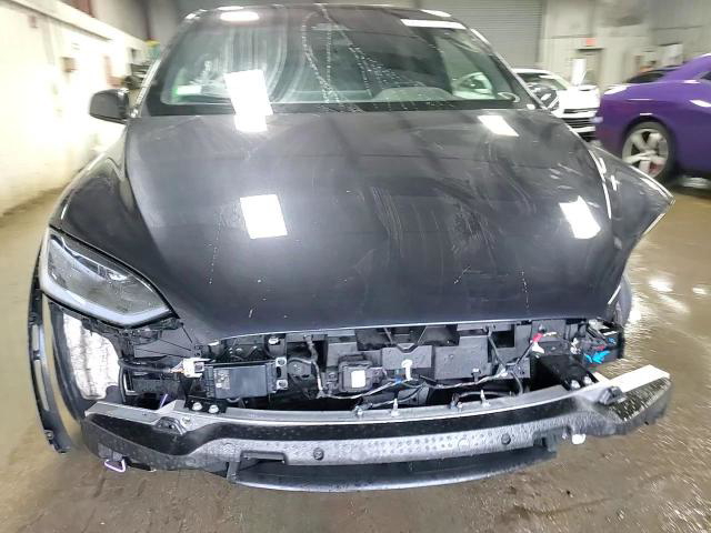 Tesla Model X 2023