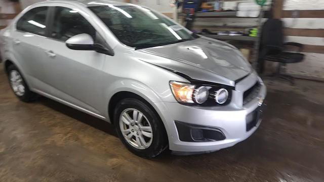 Chevrolet Sonic 2015