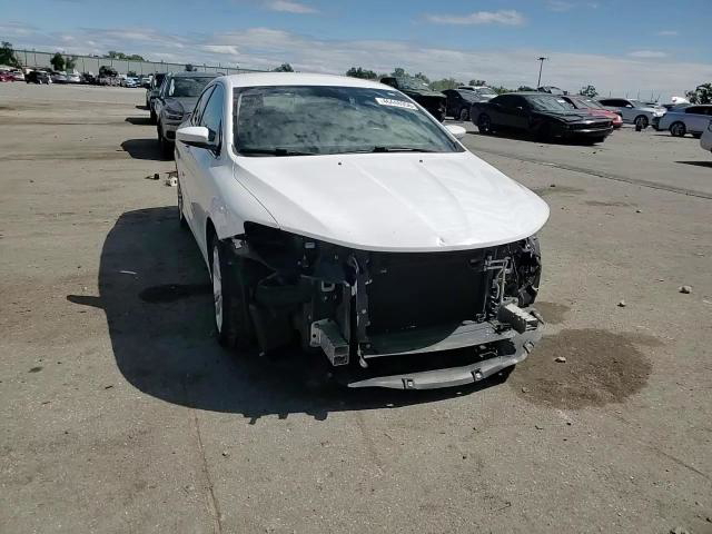 Chrysler 200 2016