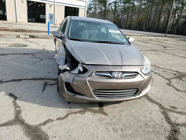 Hyundai Accent 2014