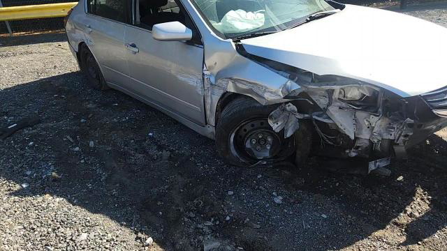 Nissan Altima 2012