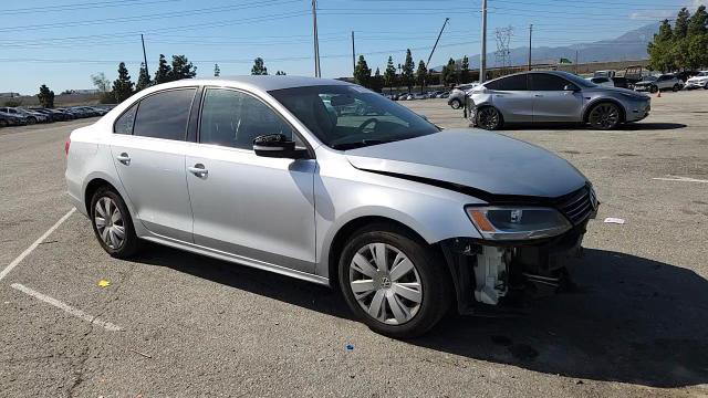 Volkswagen Jetta 2013