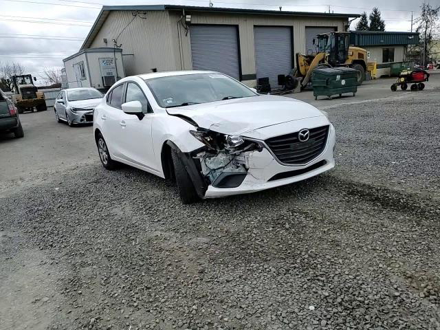 Mazda 3 2016