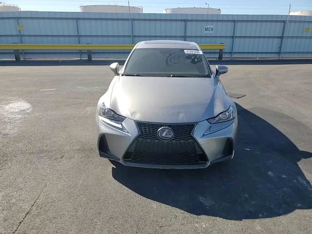 Lexus IS 2018