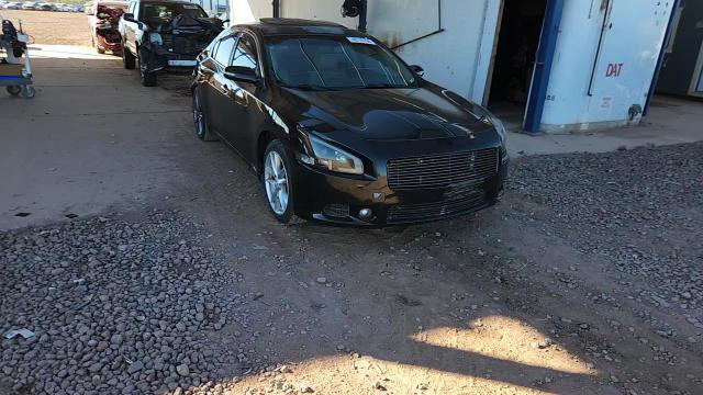 Nissan Maxima 2011
