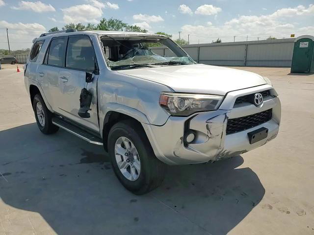 Toyota 4Runner 2016