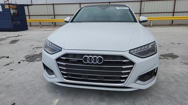 Audi A4 2021